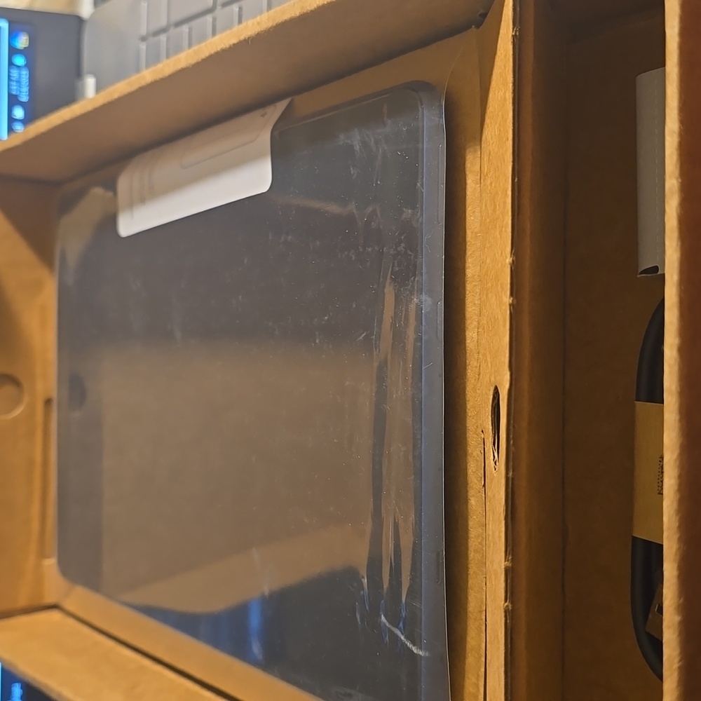 10.1 Tablet Amazon Fire NIB